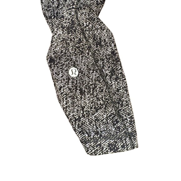 Lululemon High-Waisted Leggings Womens M Black & White Pattern - Picture 5 of 9
